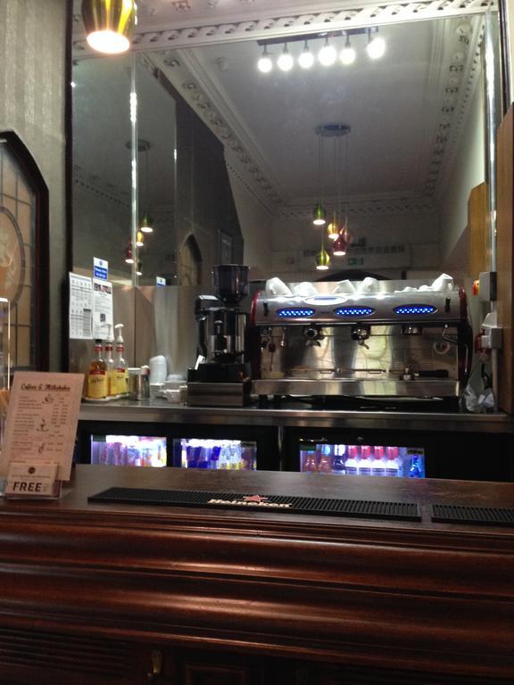 The Milverton Hotel Манчестер Экстерьер фото