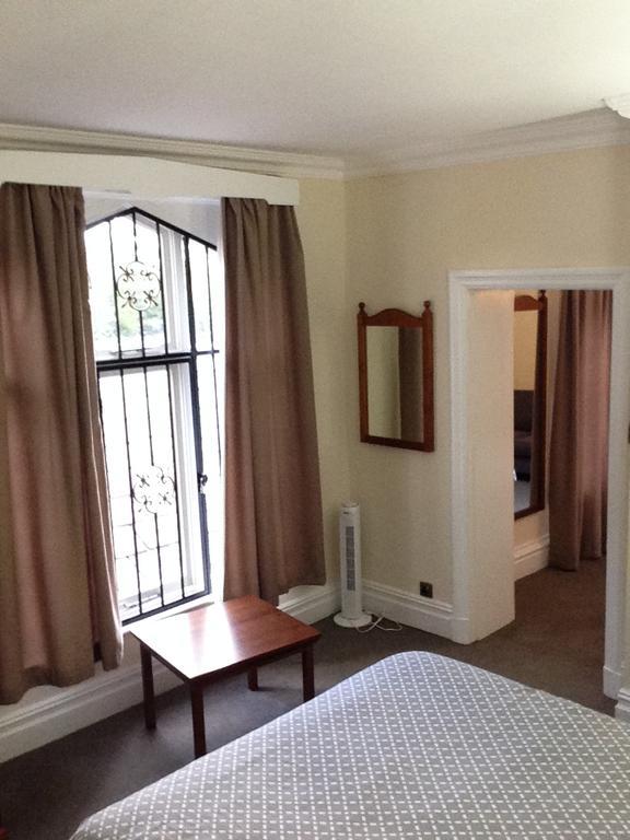 The Milverton Hotel Манчестер Экстерьер фото
