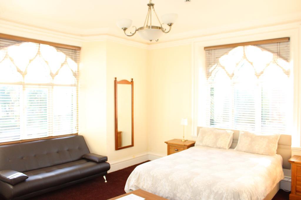 The Milverton Hotel Манчестер Экстерьер фото