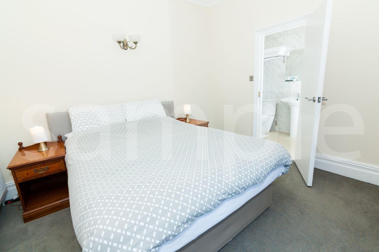 The Milverton Hotel Манчестер Экстерьер фото